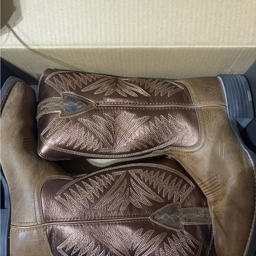 Ariat Women's Western Boots - Brown and Tan